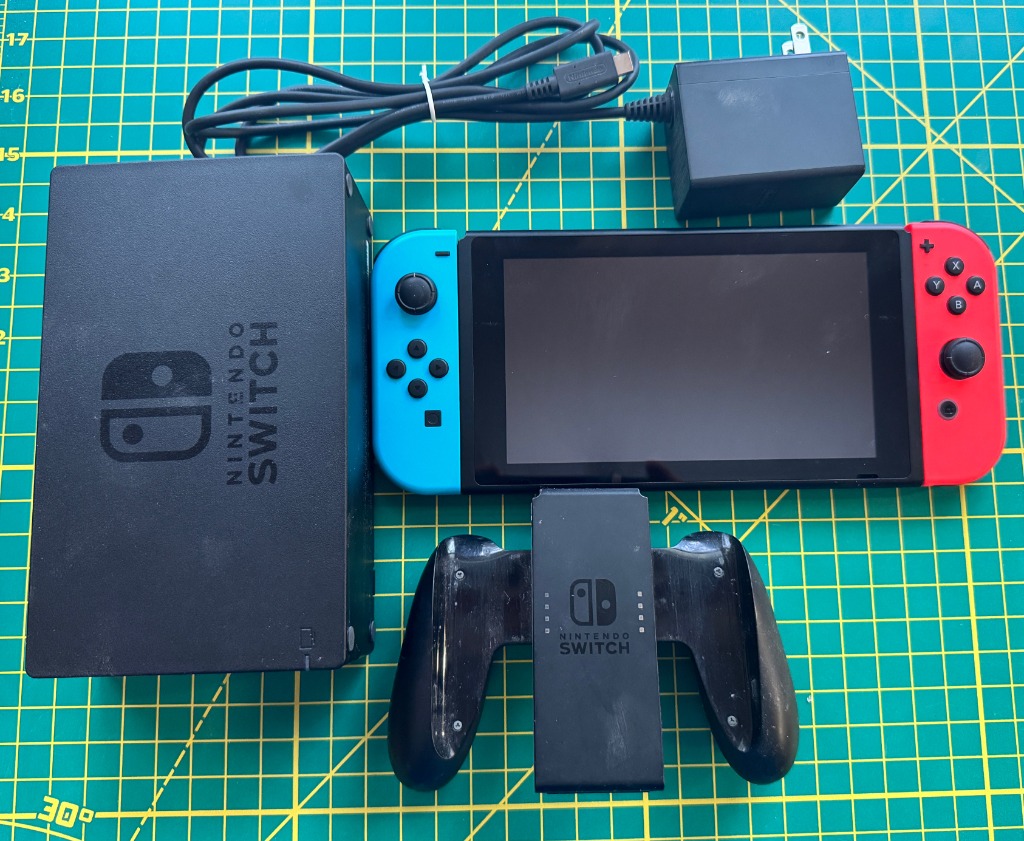 Nintendo Switch - Fully Functional